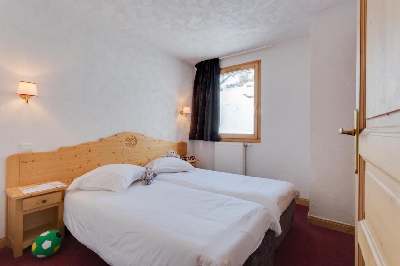 Residence Chalet De L'Adonis แซ็ง-มาร์แต็ง-เดอ-แบลวีย์ ภายนอก รูปภาพ