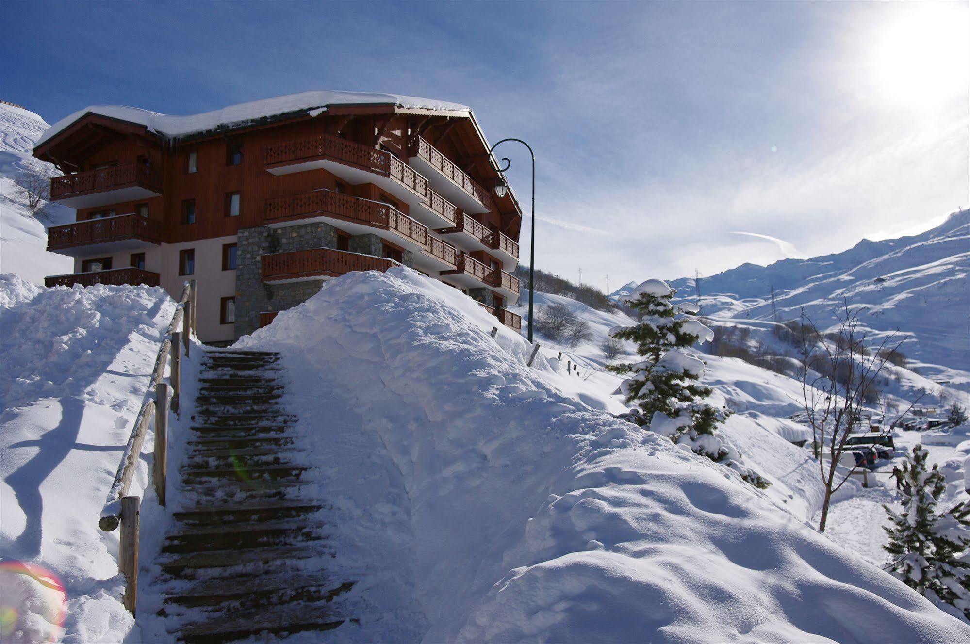 Residence Chalet De L'Adonis แซ็ง-มาร์แต็ง-เดอ-แบลวีย์ ภายนอก รูปภาพ