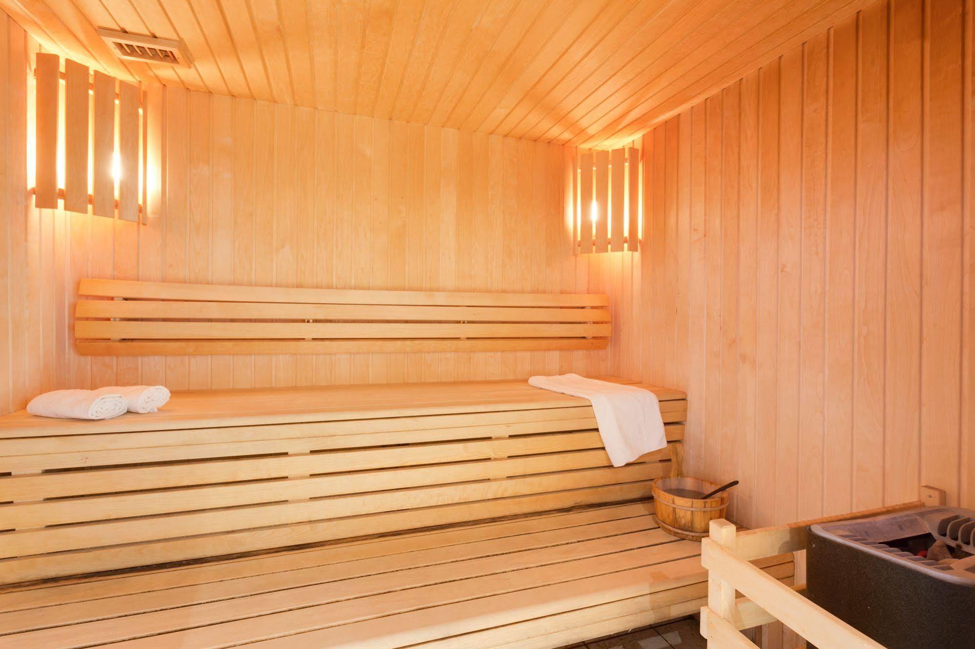Residence Chalet De L'Adonis แซ็ง-มาร์แต็ง-เดอ-แบลวีย์ ภายนอก รูปภาพ